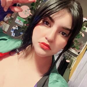 Meet your Posher, Corina